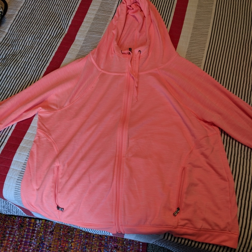 Dry Tek Zipper Hoodie